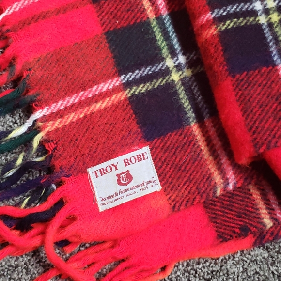 troy robe Bedding Vintage Troy Robe Throw Blanket Poshmark